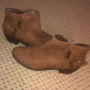Madden Girl Size 6m Booties